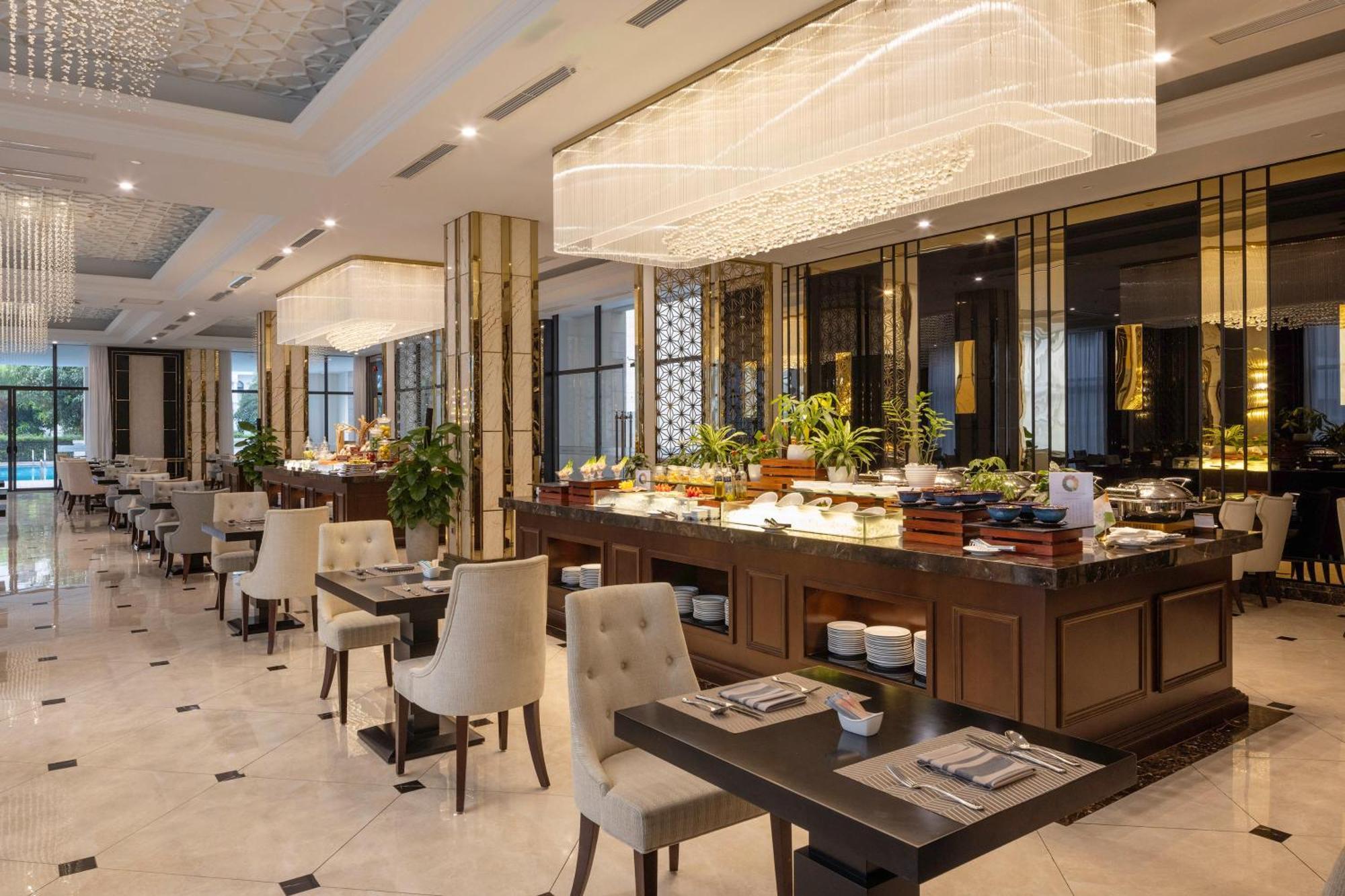 Melia Vinpearl Hai Phong Rivera Buitenkant foto